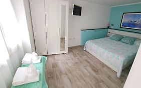 Casa Al Mare Orchidea - Motoparking - Wifi Free - Ac