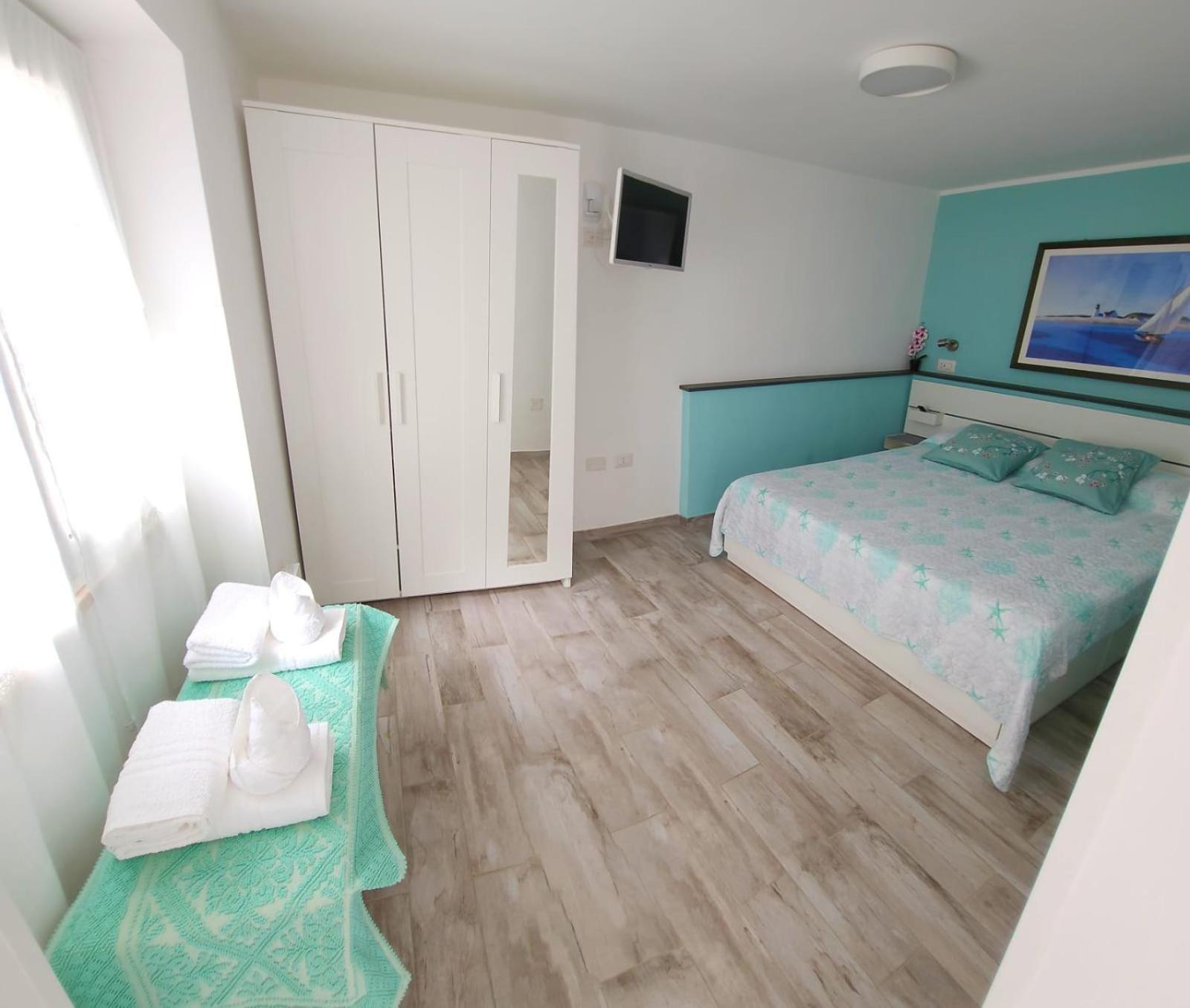 Casa Al Mare Orchidea - Motoparking - Wifi Free - Ac Cala Gonone Exterior foto