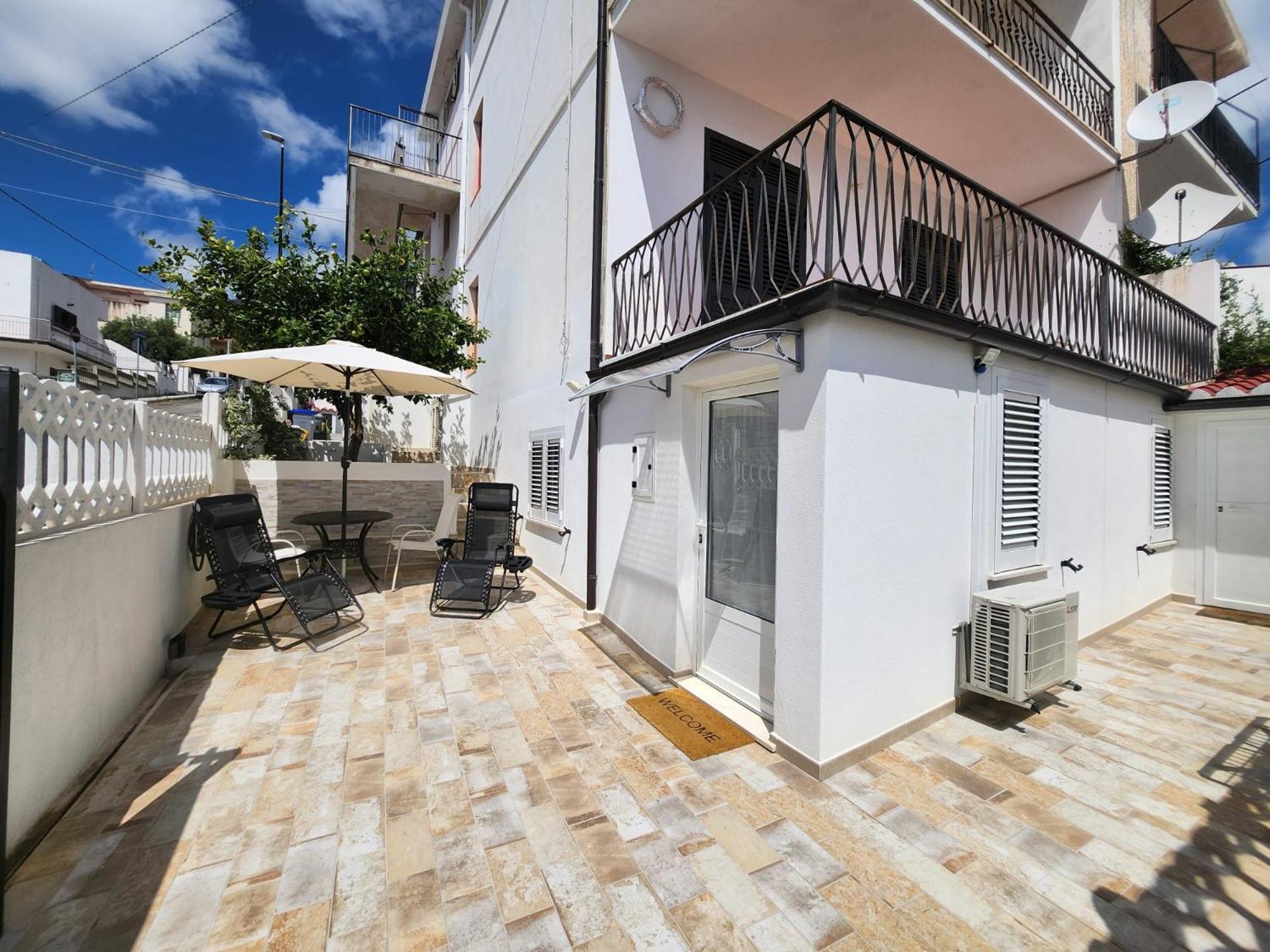 Casa Al Mare Orchidea - Motoparking - Wifi Free - Ac Cala Gonone Exterior foto